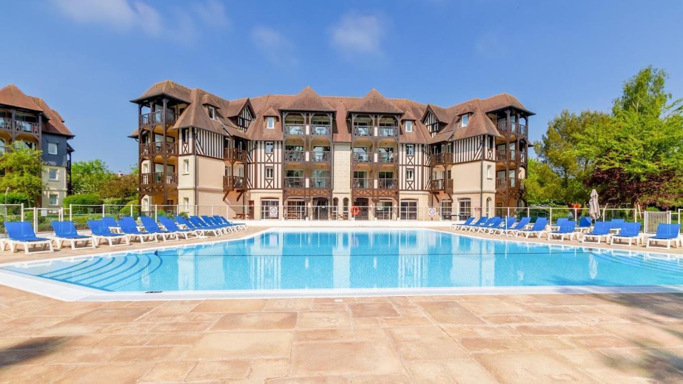 Appart 2 Chambres Piscine Chez Rox - Residence Du Golf Deauville Exterior foto